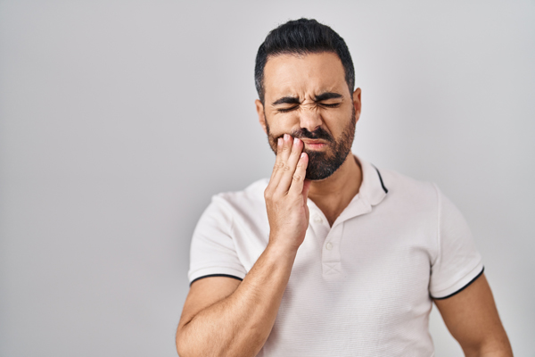 Experiencing Jaw Pain? Find The Right TMJ Treatment For You